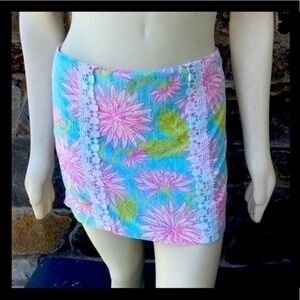 Lilly Pulitzer Adelaide Skort size 4
